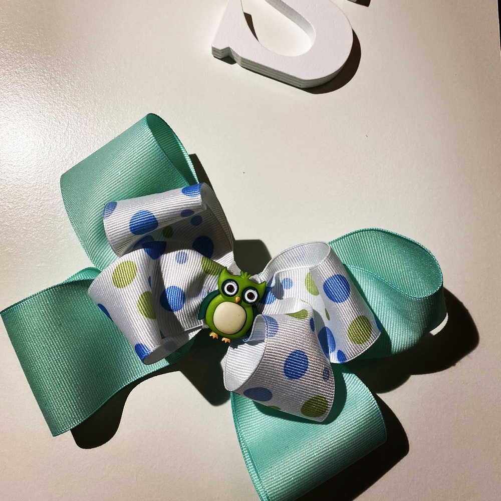 Teal and polka dots owl hair bow